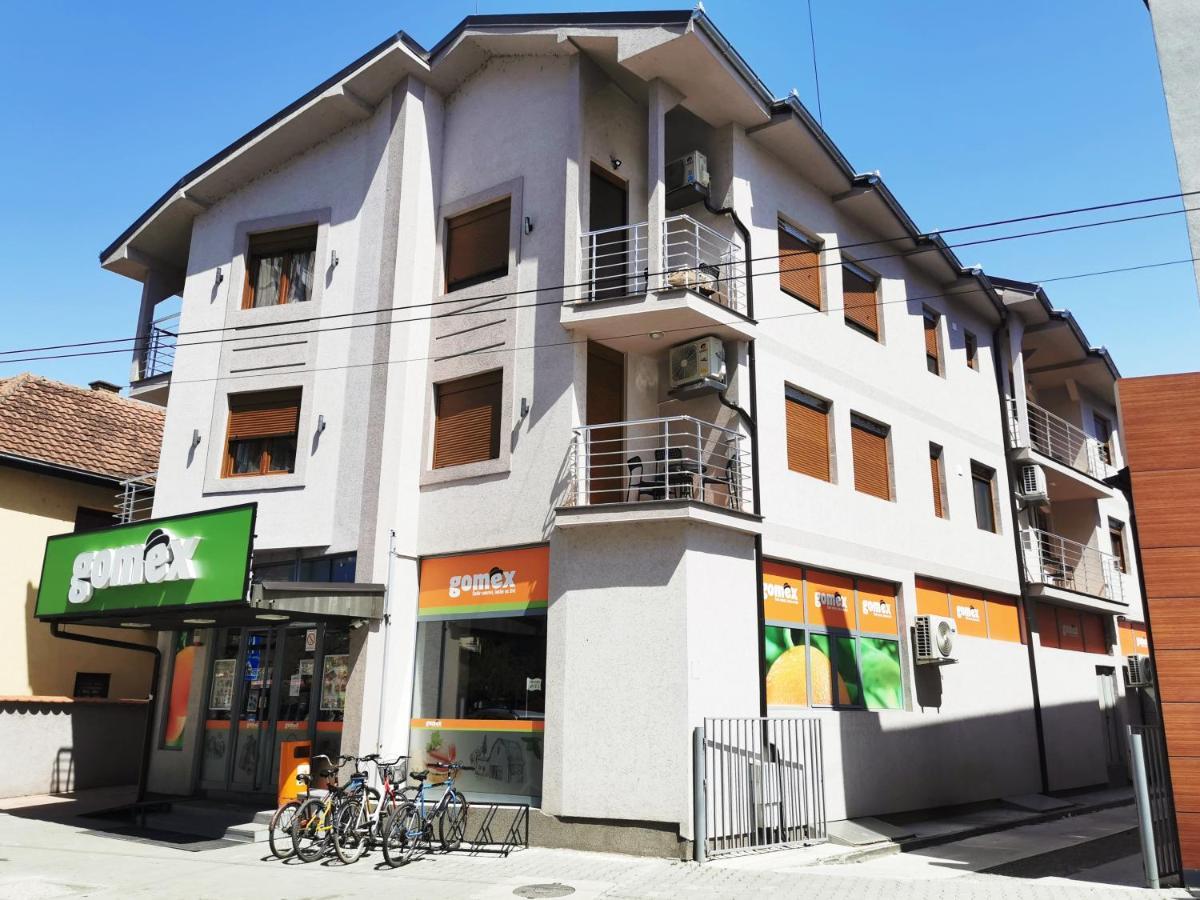 Lux Family Apartment Vidanovic Pirot Zewnętrze zdjęcie