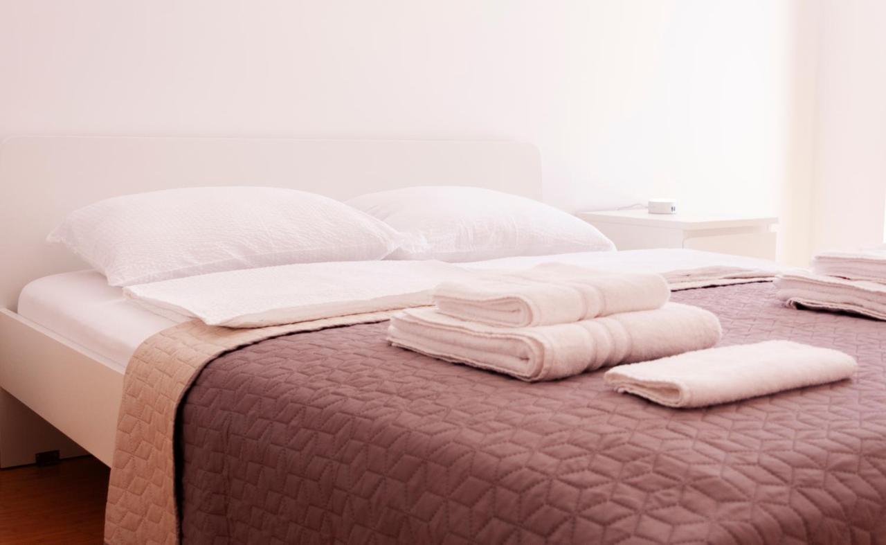 Lux Family Apartment Vidanovic Pirot Zewnętrze zdjęcie
